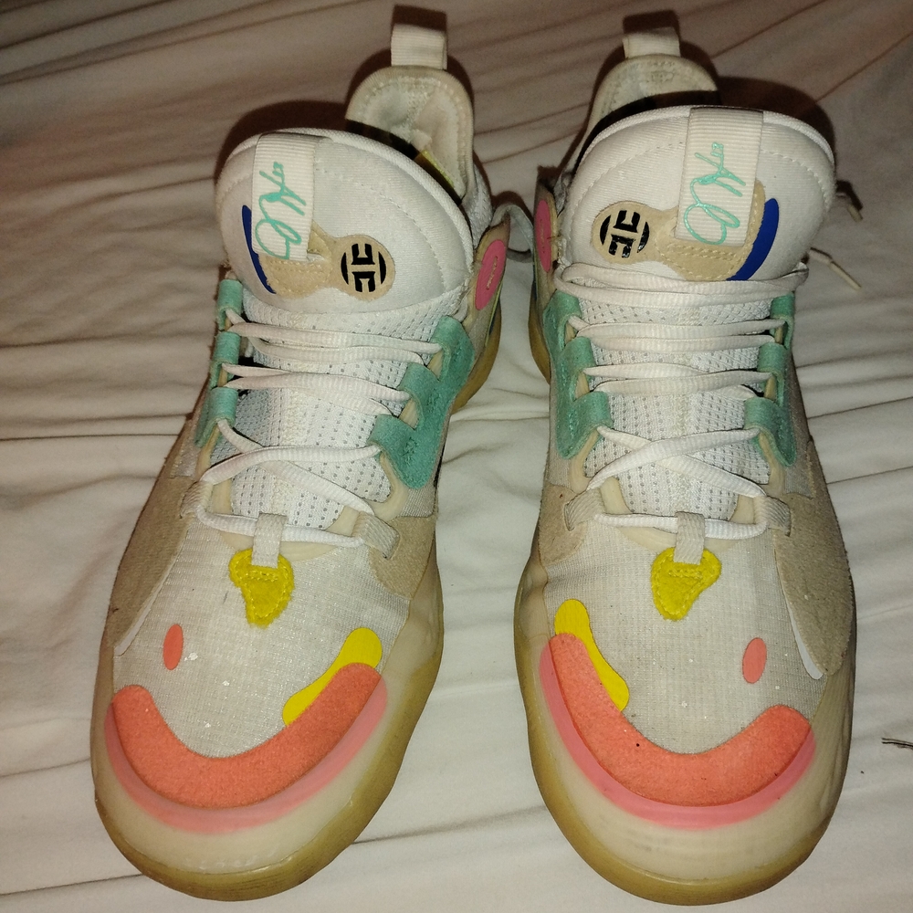 Multicolor Graphic Sneakers